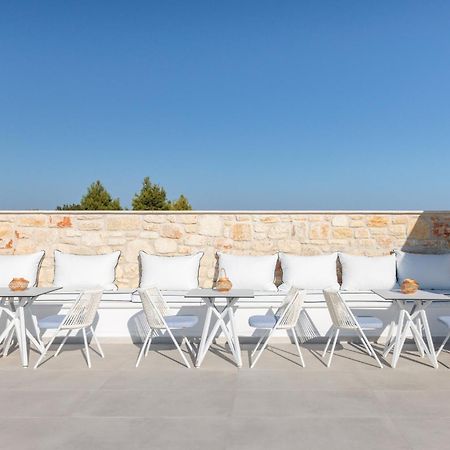 Anna Mare Luxury Apartments Афитос Экстерьер фото