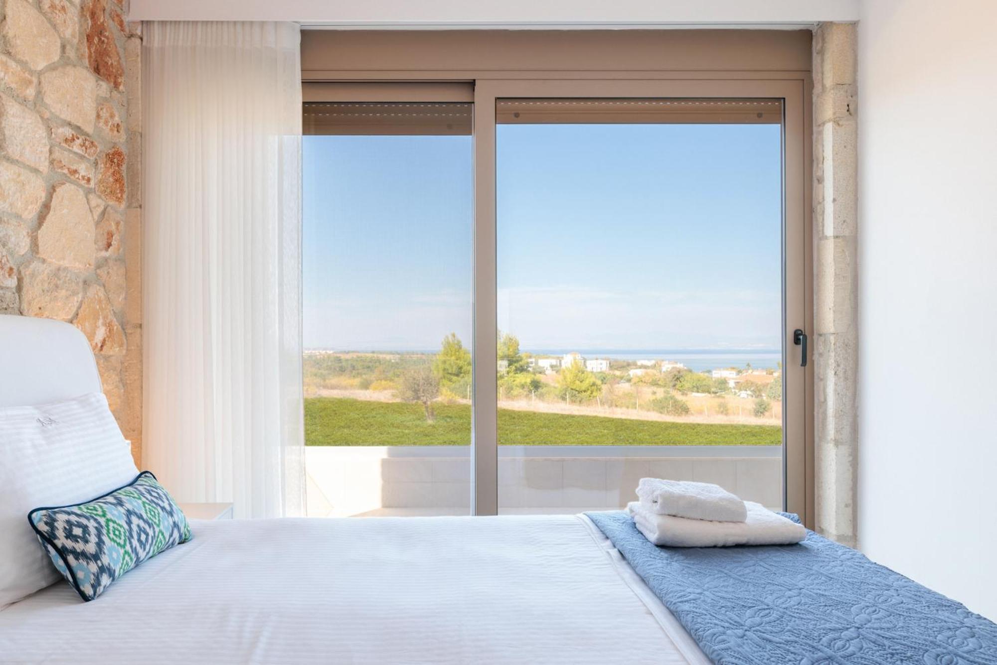 Anna Mare Luxury Apartments Афитос Экстерьер фото