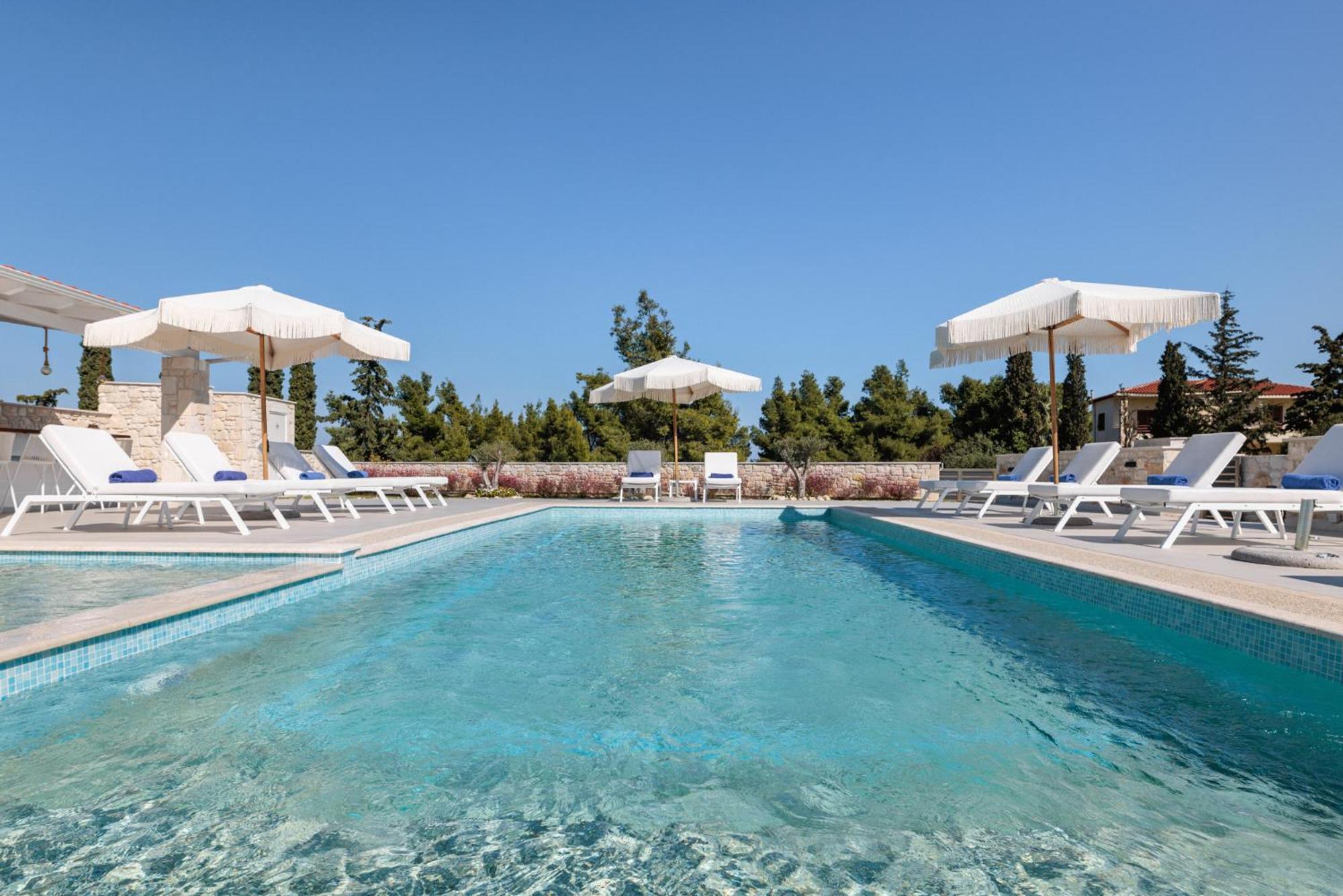 Anna Mare Luxury Apartments Афитос Экстерьер фото
